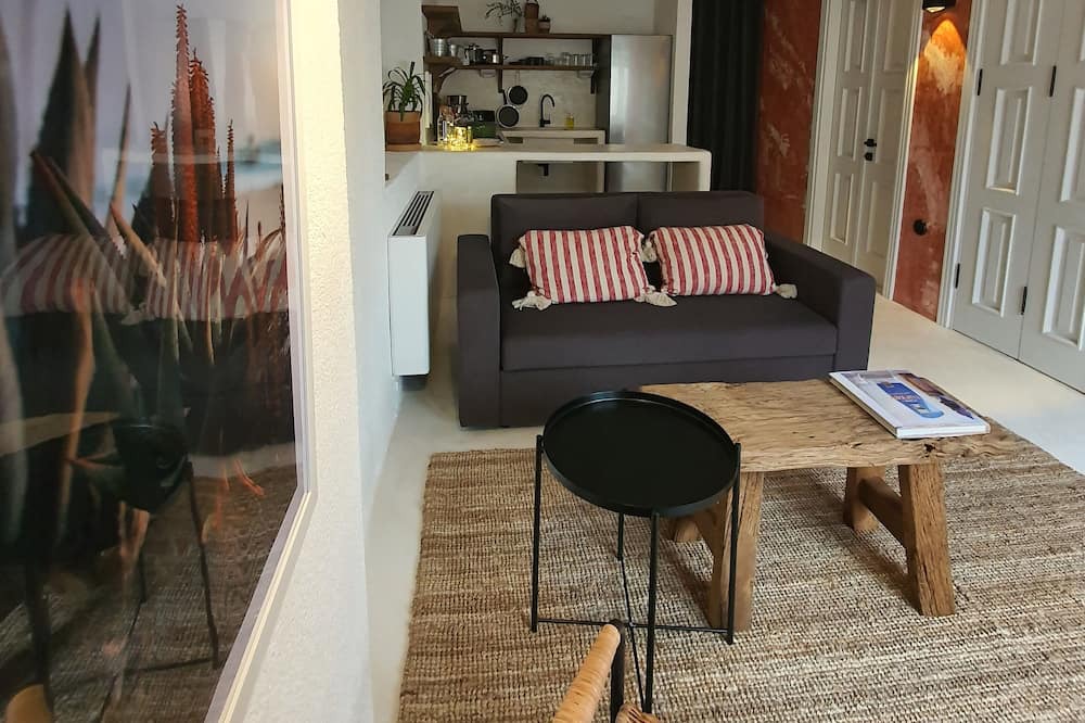 Ayvalik City Center House | To Spiti by Cunda' da