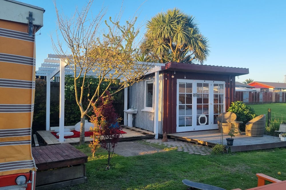 Westport Cottage | Unique, delightful Tiny Home with Alfresco living area including retro Poptop.