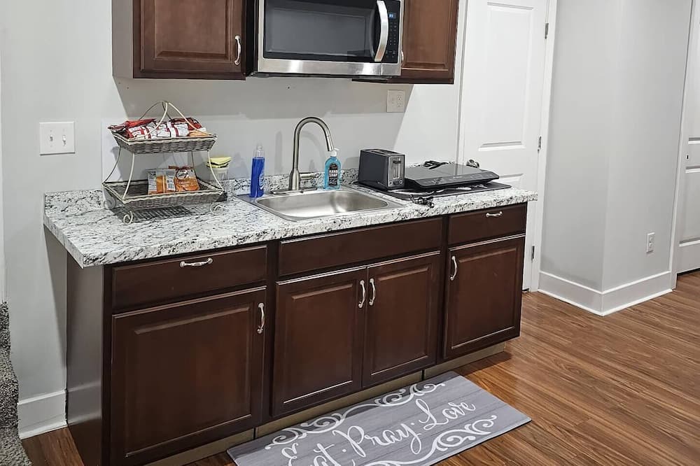 Washington House | Home Away From Home. You are welcome!