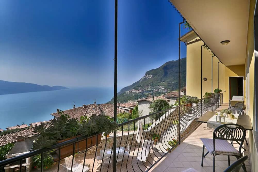 Oldesio Apartment | Apartment 'Kristi' with Lake View, Private Terrace and Wi-Fi