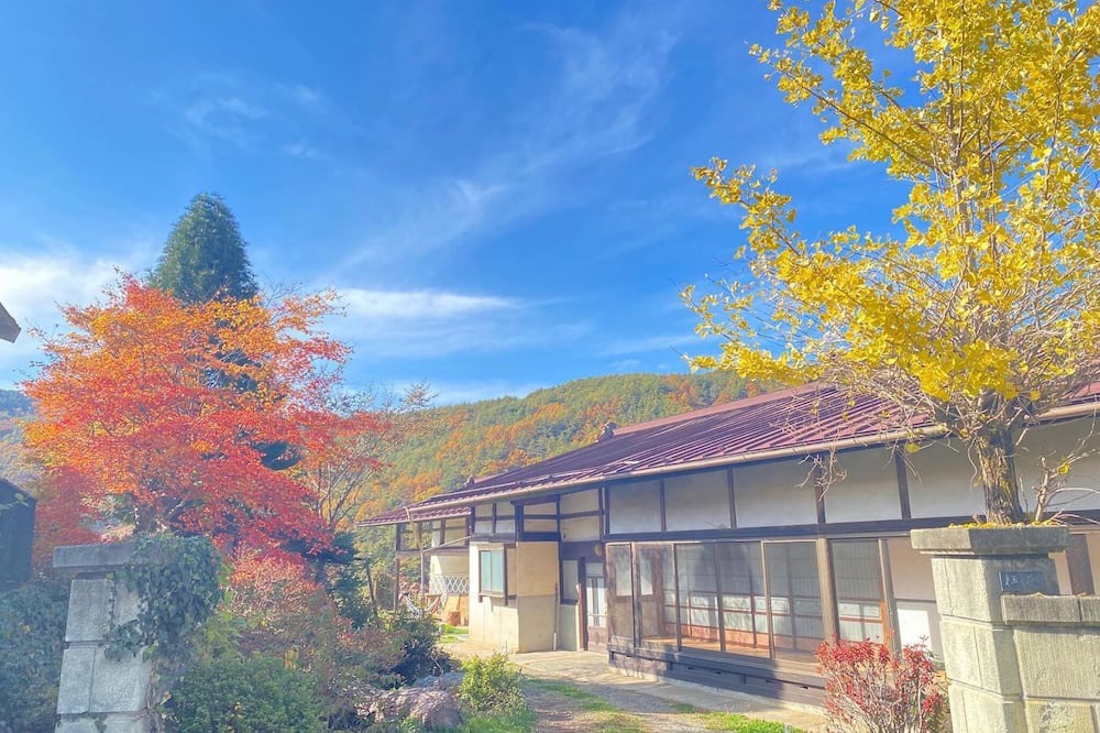 Ina House | All inclusive A rental villa in an old private ho / Ina Nagano