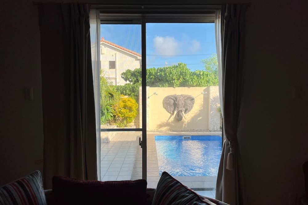 Shiraho House | Private pool villapoolside BBQaccommodates up to / Ishigaki Okinawa