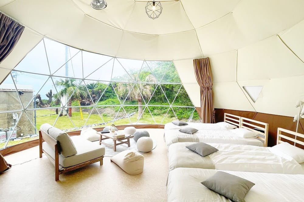 Kushima Cabin | A room where you can relax in the forest and sauna / Kushima Miyazaki