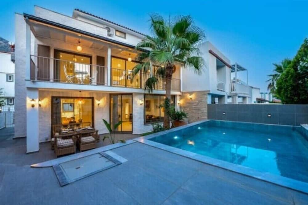 Antalya City Centre House | Charming 3bed villa w/pool, very close to centrenn