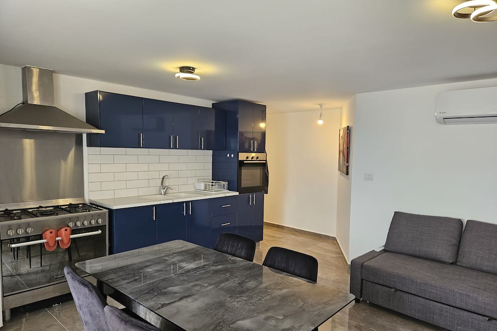 Al-Maghtas Apartment | Luxury 1 BR Apartment Near the Dead Sea