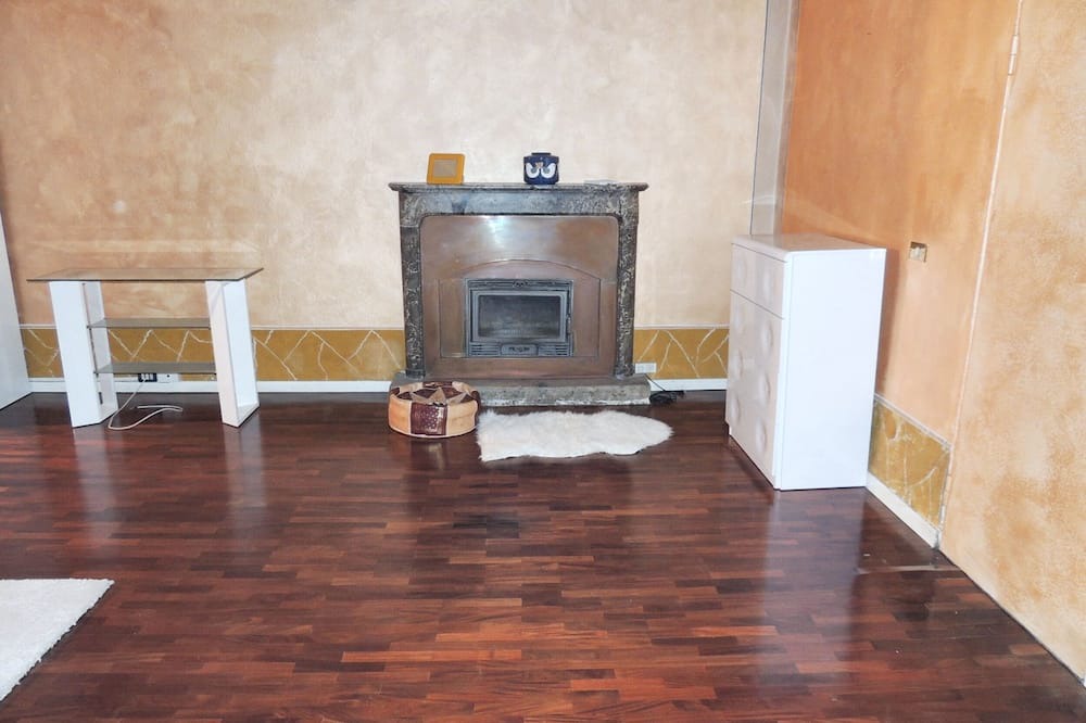 Centro Storico Nord Apartment | Homerez - Luxury Apartment in Brescia + Jacuzzi