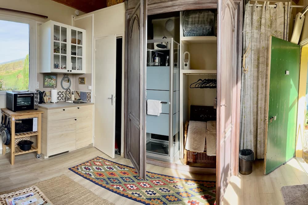 Romeny-sur-Marne Cottage | Une Retraite Champagnoise, l’Atelier de Renoux