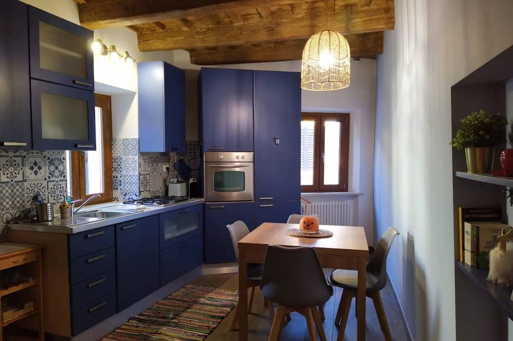 Macerata Apartment | Apartment "Benessere e Beatitudine 4 Elementi" with Wi-Fi & A/C