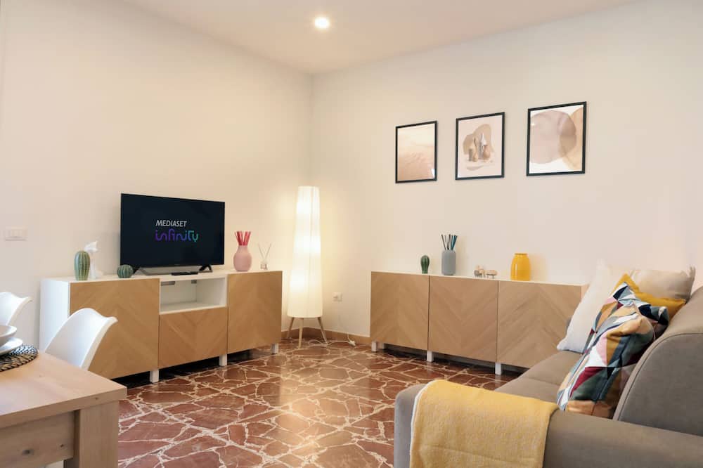 Montale Apartment | Tuscany Best Point [30 min by train to Florence]