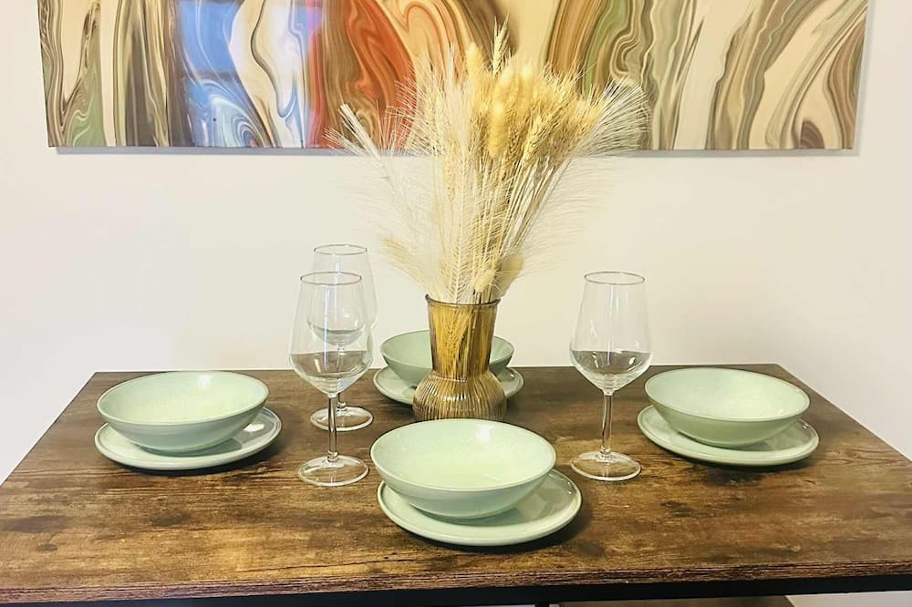 Newark House | Terrific house with fitness option in charming Newark-on-Trent