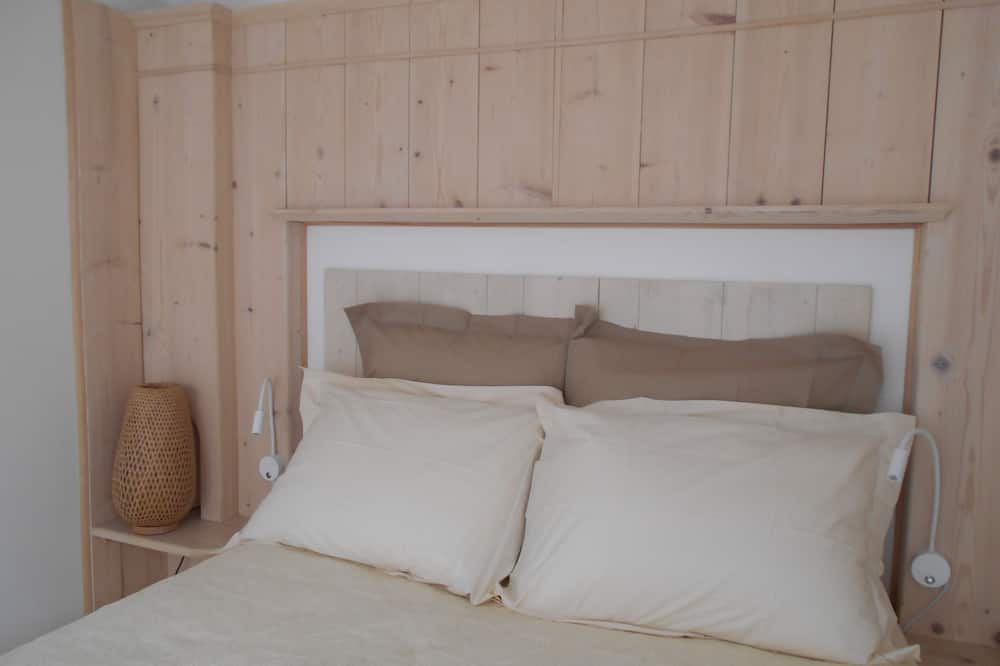 Arlanc Cabin | Suite cabanes & Roulottes du Potager - An unusual stay in the heart of the vegetable garden :