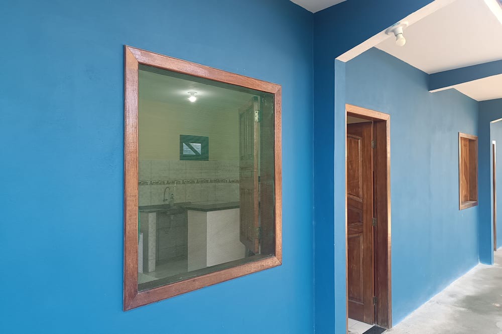 Santa Cruz Cabralia Cabin | Simple but cozy rooms in Coroa Vermelha-Ba. We accept pets.