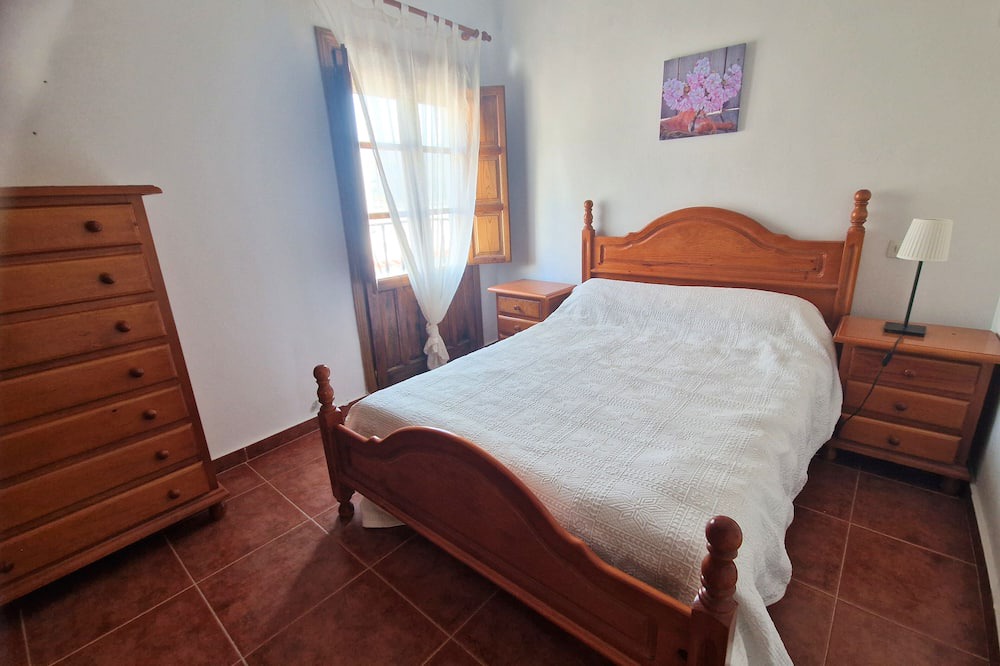 Fregenite House | The Retreat, Alcazar, Orgiva