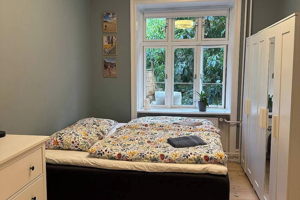 Frederiksberg Condo | Family-friendly apartment in Frederiksberg