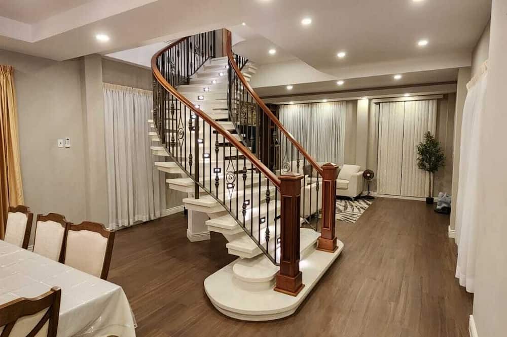 Georgetown House | Lamaha Gardens 4 Bedroom Exclusive Residence