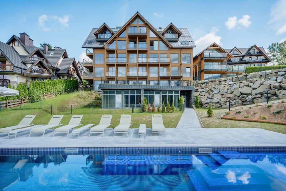 Zakopane Apartment | Apartment with outdoor pool and Tatra panorama