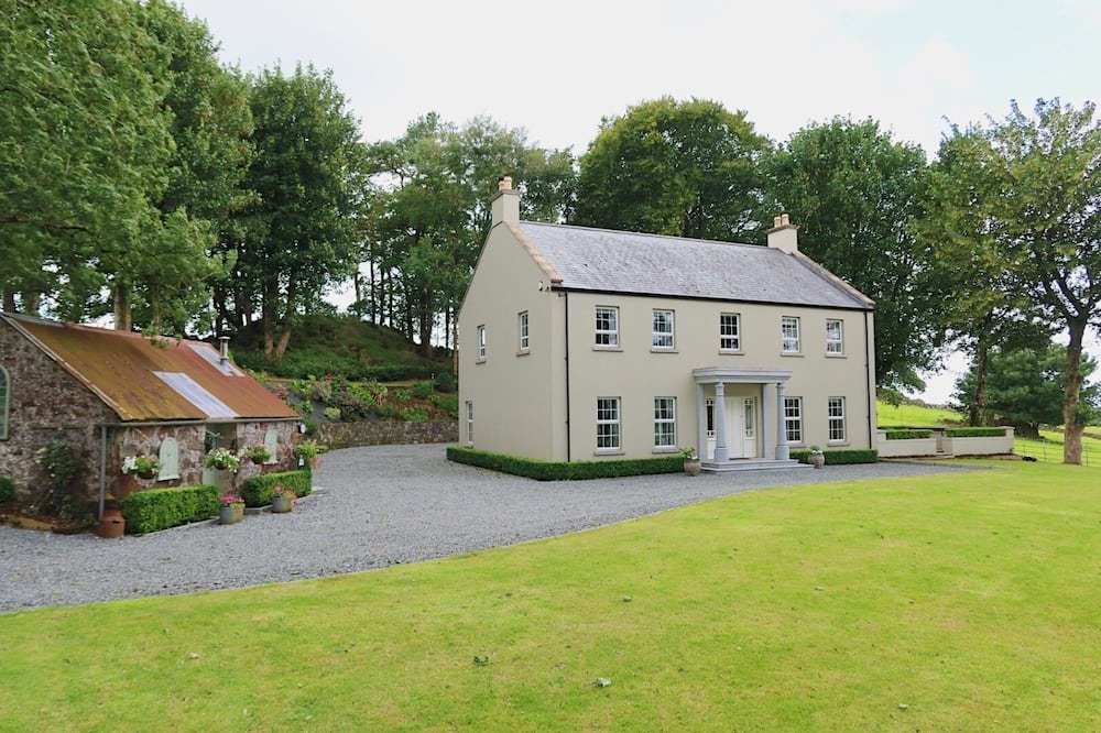 The Sheddings House | Stunning Georgian country retreat with countryside views of the Braid Valley
