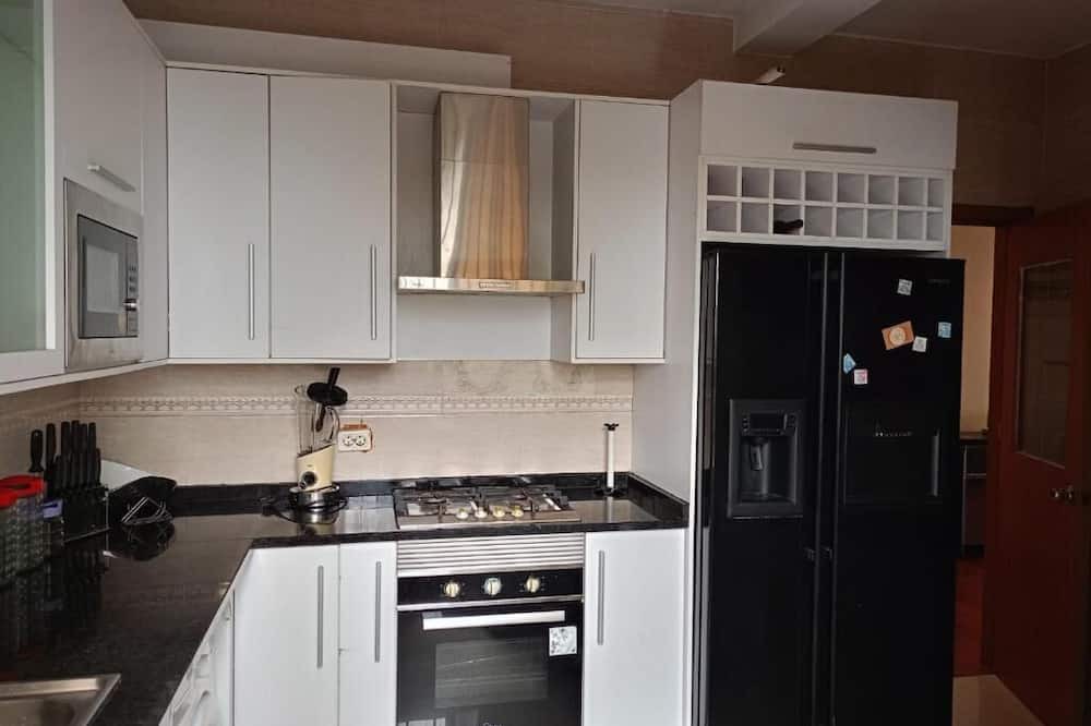 Belas Apartment | Near the Multipurpose Pavilion, Kilamba! Apartment ideal for families, WIFI, AC