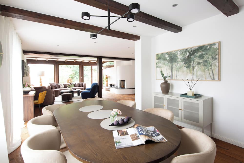 Munchen District Apartment | Large designer apartment with terrace near Munich