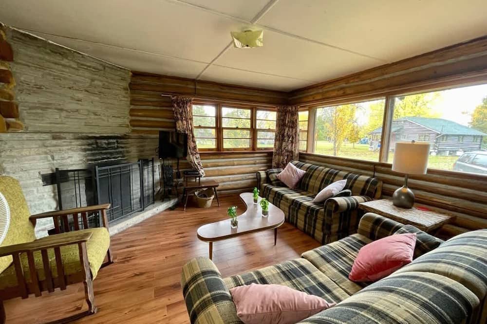 Rosedale Cabin | Balsam Lake - 2-Bedroom House in Kawartha #15
