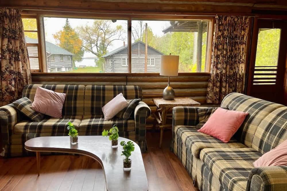 Rosedale Cabin | Balsam Lake - 2-Bedroom Cabin in Kawartha #11