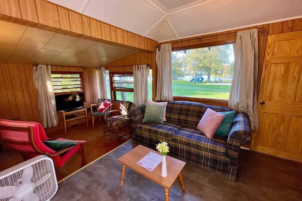 Rosedale House | Balsam Lake - 3-Bedroom Cottage #4