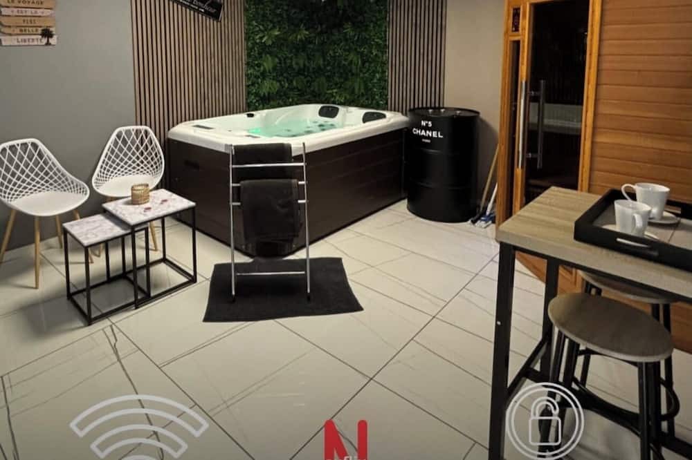 Denain House | Ô Saphir Spa - House N3