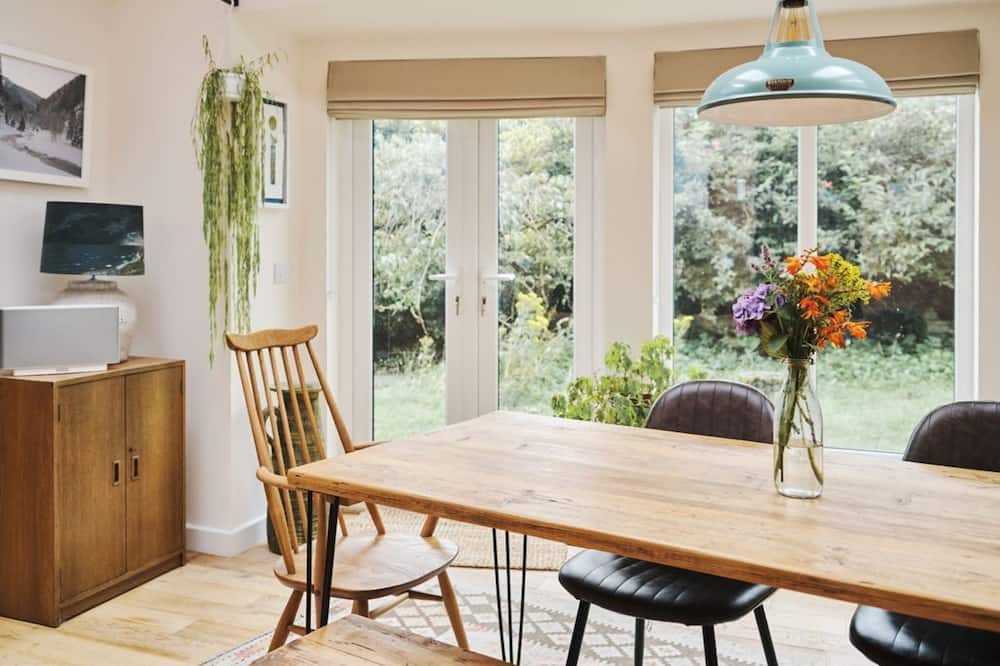 Staffin House | Tigh Na Bruthaich by Interhome