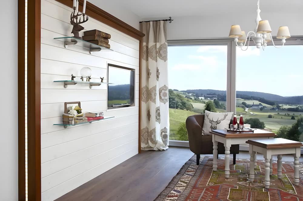 Ibach Apartment | Apartment 'Kuckucks' with Spa Area and Mountain View
