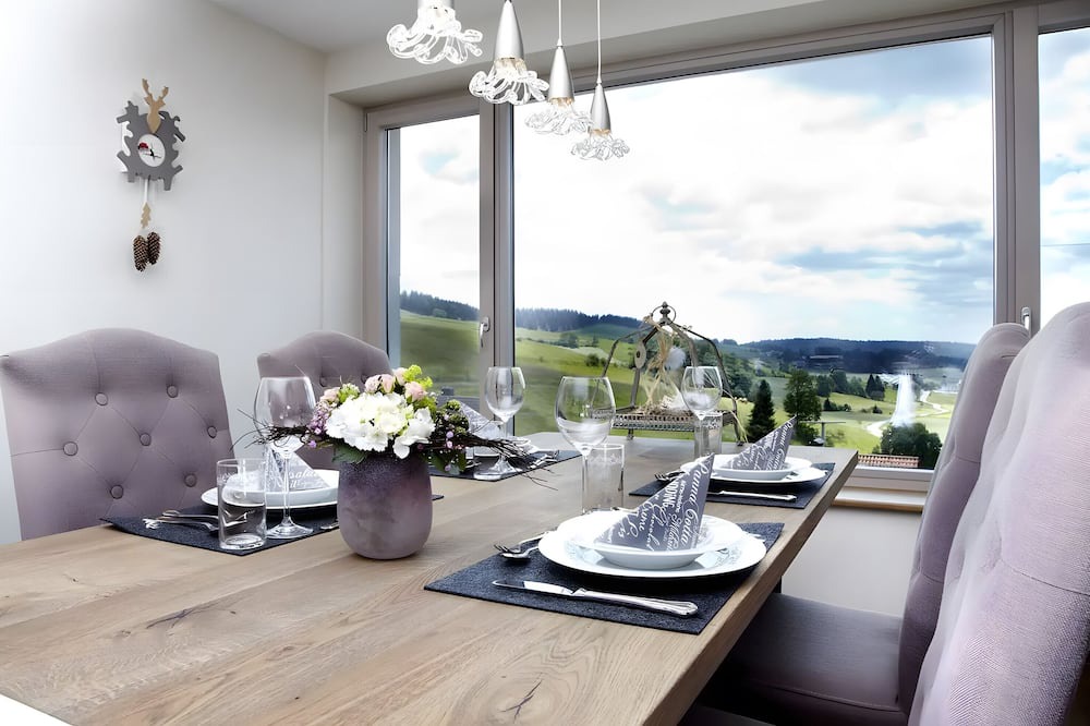 Ibach Apartment | Apartment 'Chillout' with Spa Area and Mountain View