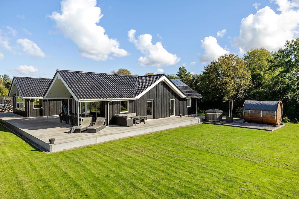 Reersø House | Lovely home in Gørlev with sauna