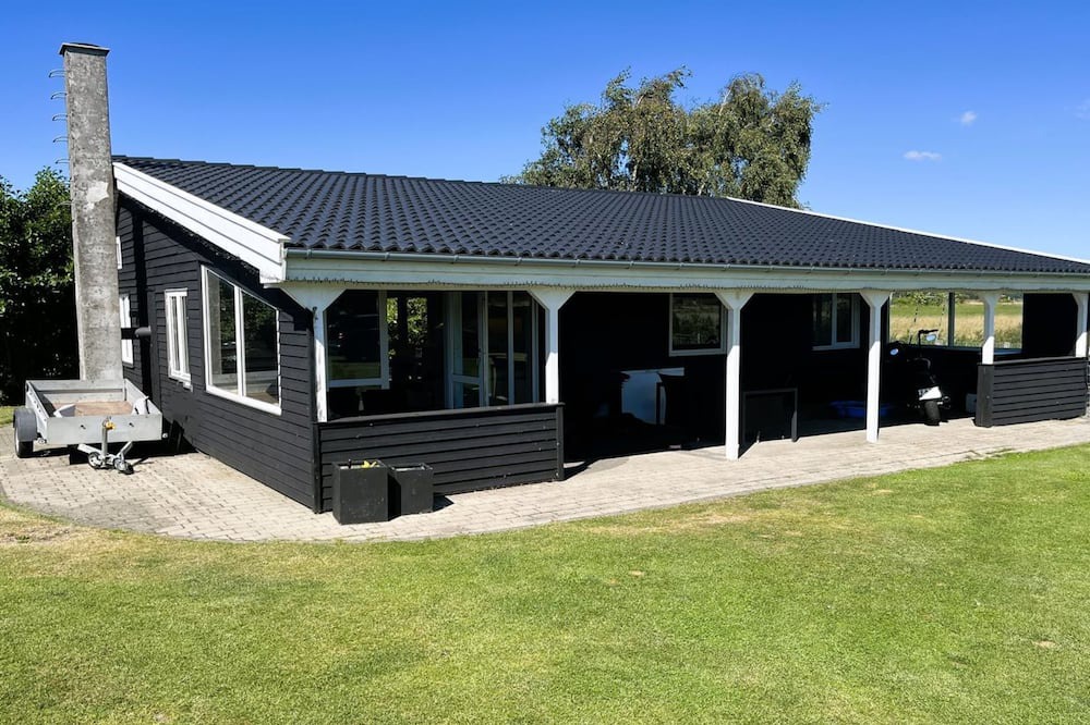Mesinge House | "Sannie" - 250m from the sea by Interhome