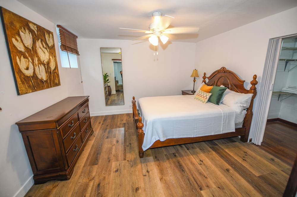 Pembroke Apartment | Cozy 1 bed-Apt in Quiet Pembroke-5 mins from Hamilton and Admiralty Beach