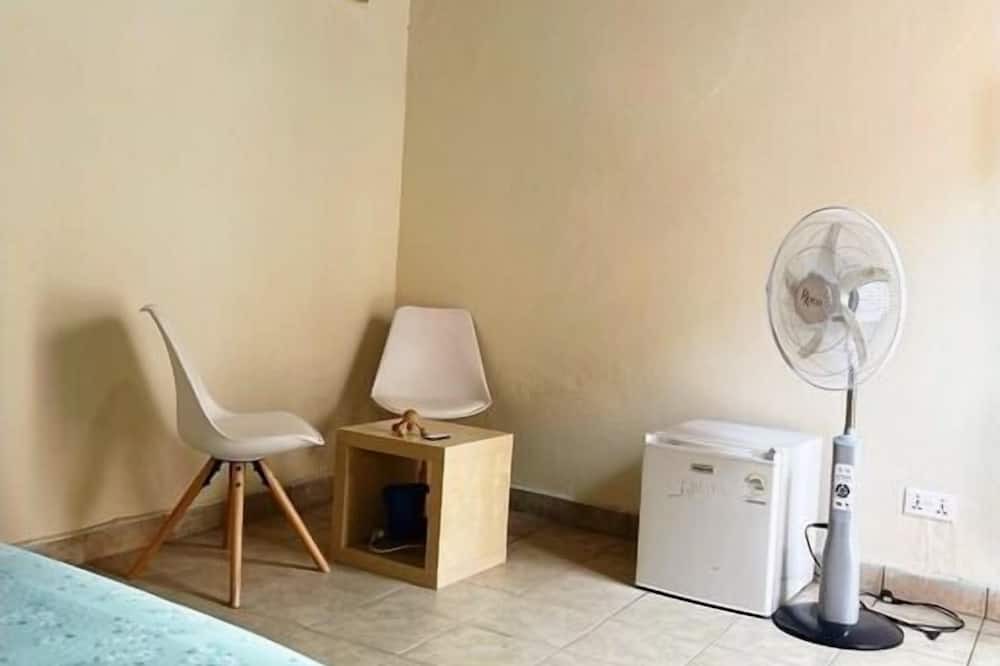 Kololi Apartment | Serene Room in SeneGambia