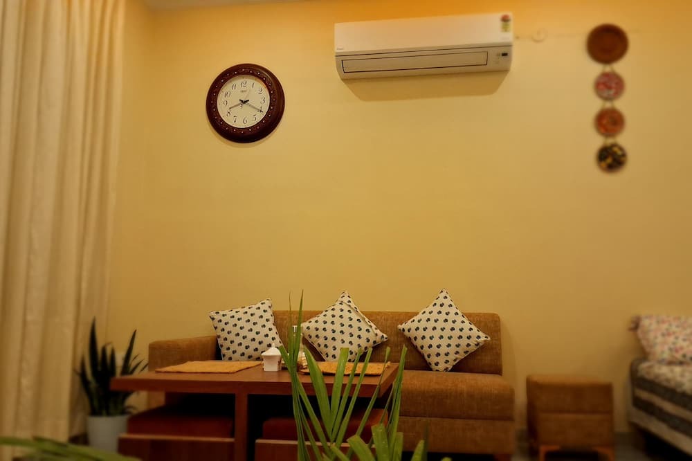 Vaishali Nagar Apartment | myStaycation