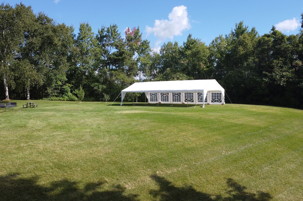 Durham Region RV Rental | Spacious 20’x40’ Party Tent on 22-Acre Hilltop—Perfect for Events & Gatherings