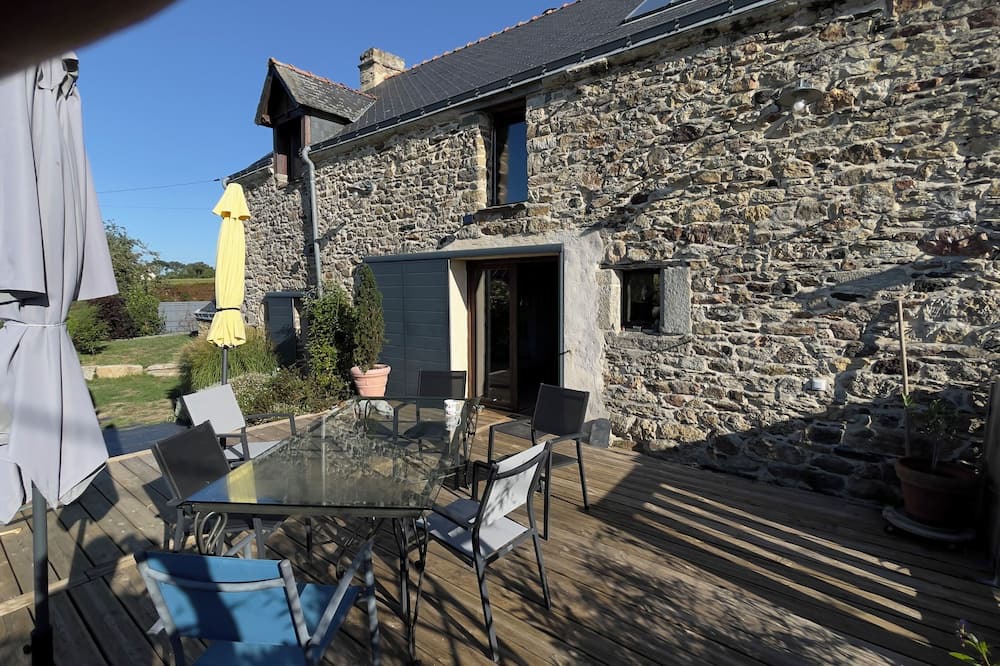 Nivillac House | Country house near the port of Folleux