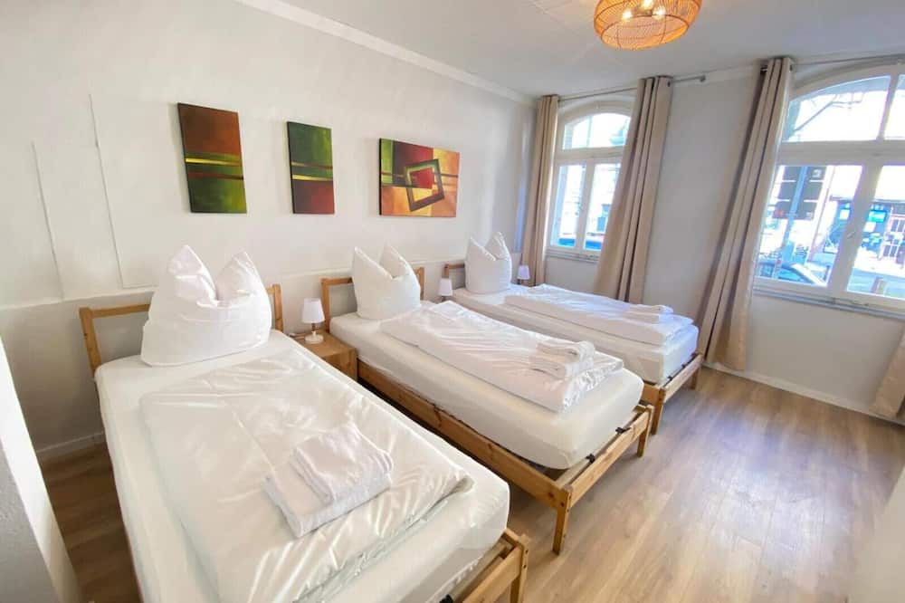 Mitte Apartment | Stylish Apartment in Prime Location with Wi-Fi