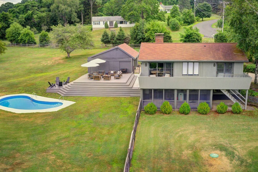 Hudson House | Home with Pool and Large Yard near Hudson and Catskills