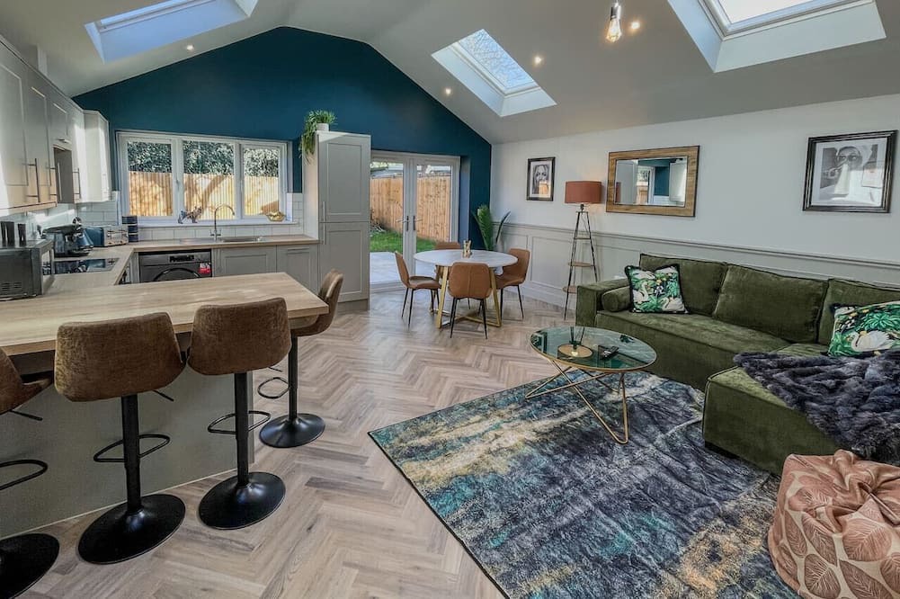 Arbury House | Luxury new-build house nr Science & Business parks