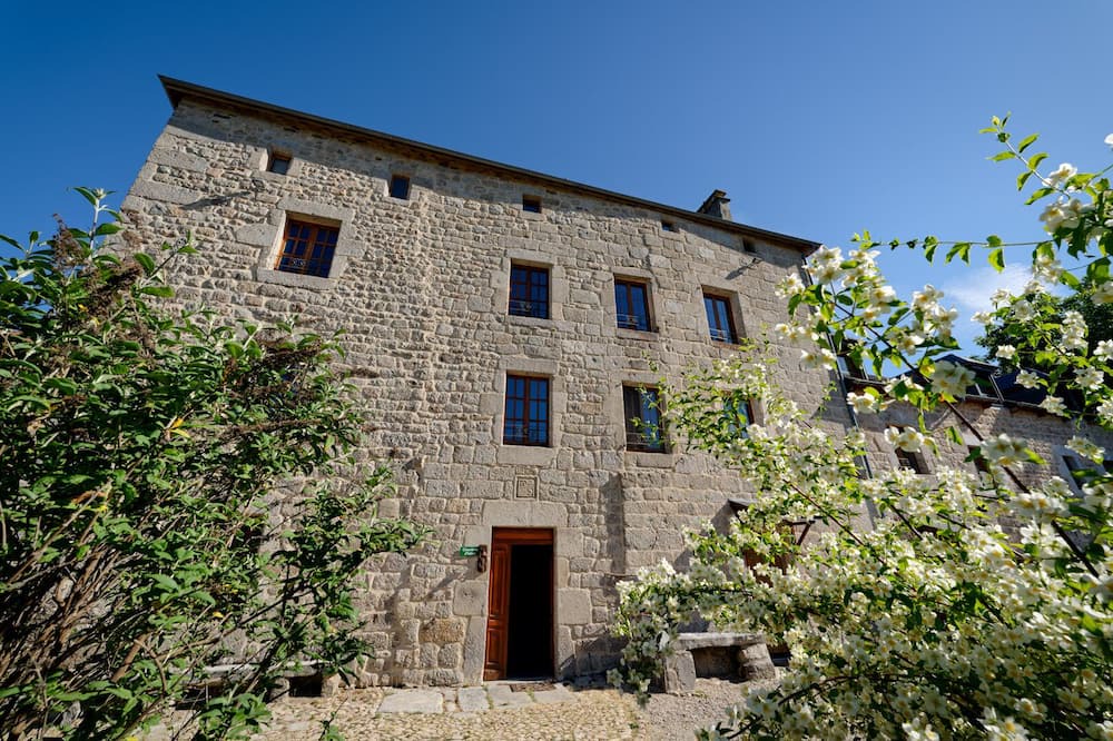 Le Malzieu-Forain House | Le Petit Château du Villard (103941425)