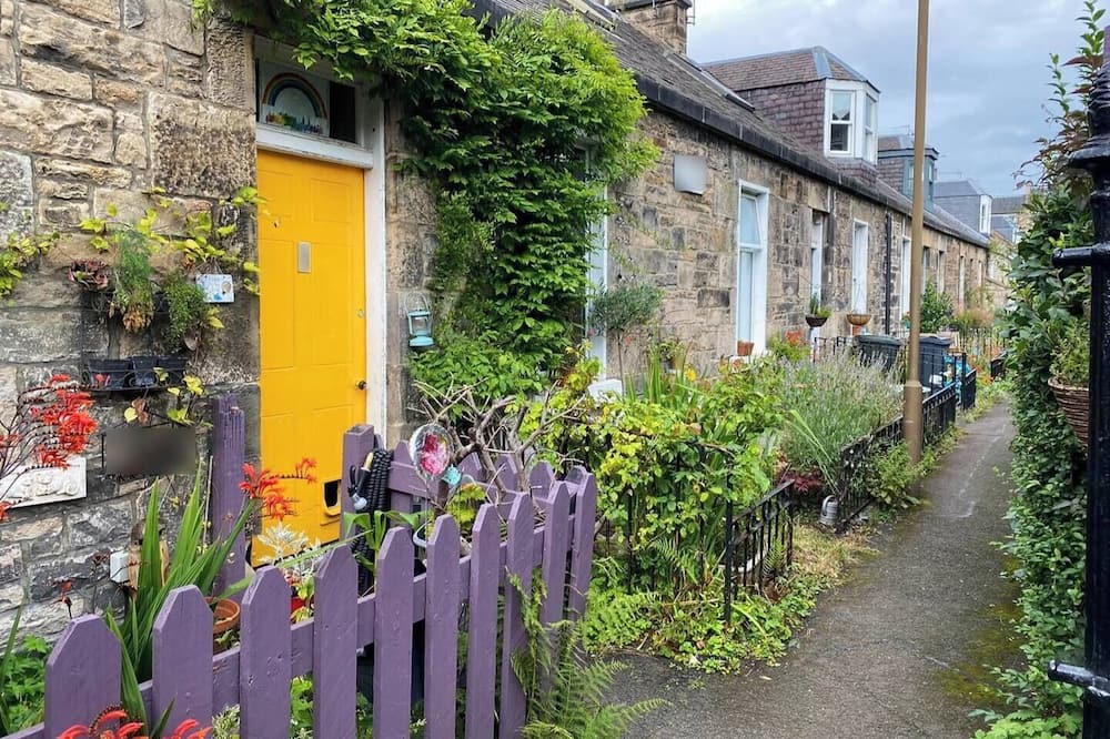 Leith Cottage | Charming & secluded cottage in the heart of Leith