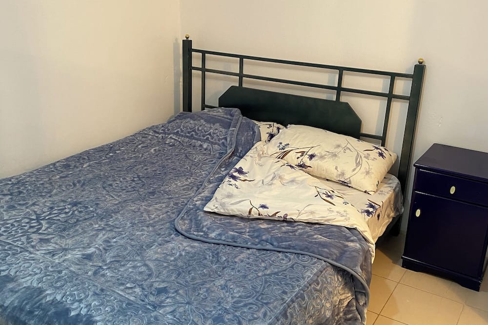 Ehden Apartment | Charming 2-bedroom apartment in peaceful إهدن with WiFi