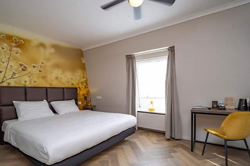 Made House | 2 Family Units Minutes from Efteling Theme Park | National Park De Biesbosch