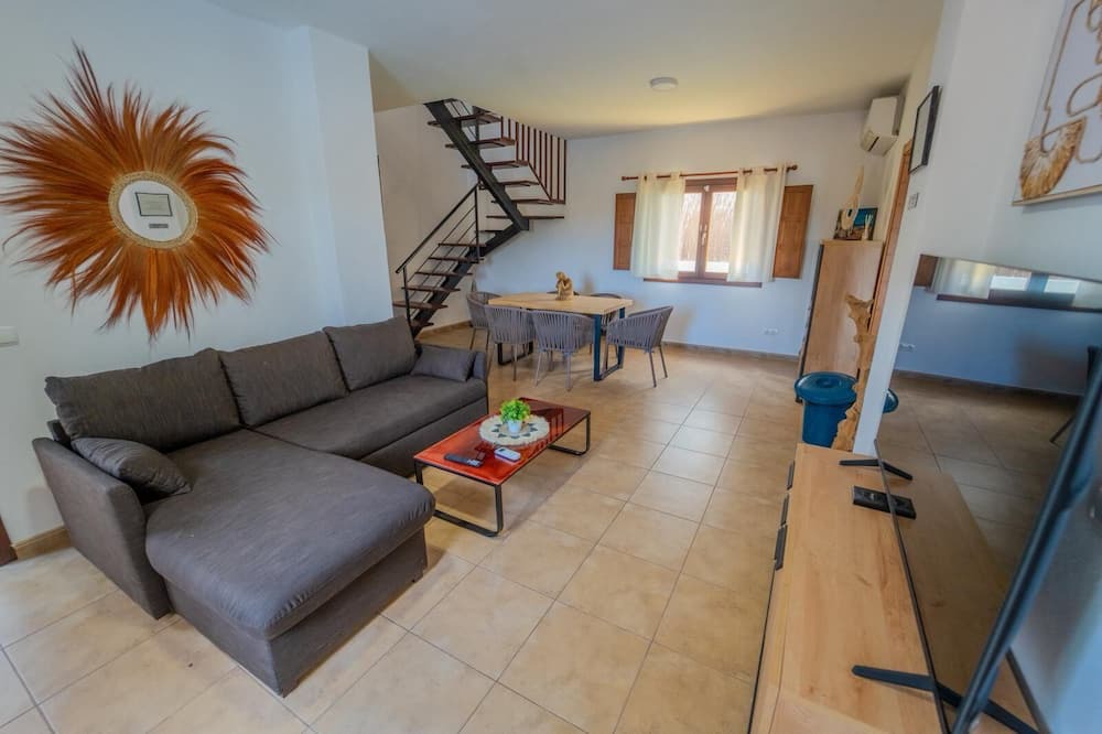 Puig d'en Valls Ski Chalet | Villa Can Rusiniol 1