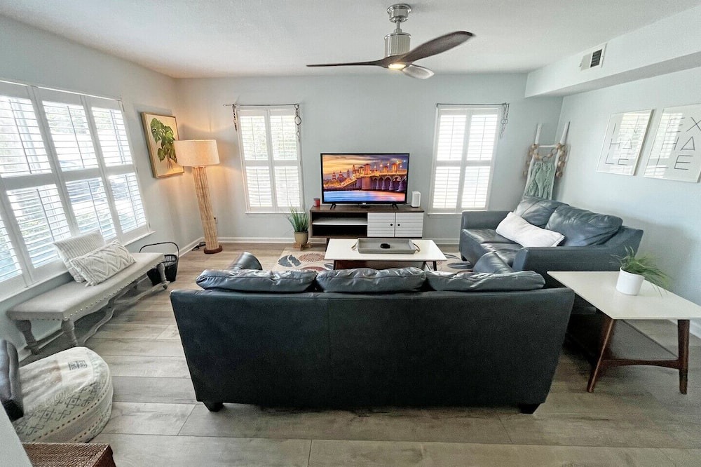 St. Augustine Beach Condo | ABS208A