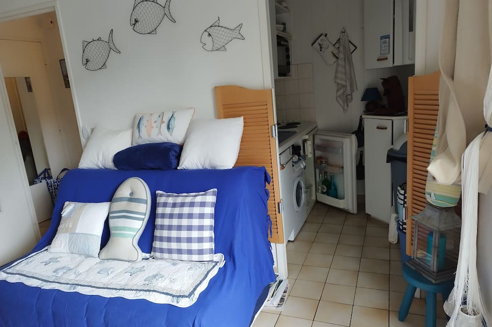 Cabourg Apartment | Charming garden for two 450 m from the sea