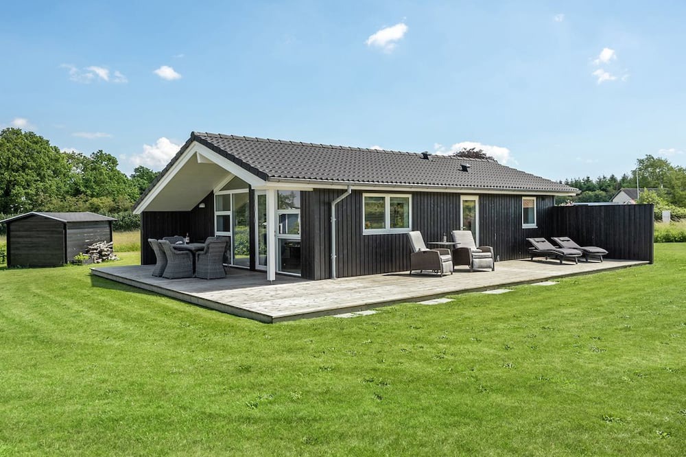 Nordborg House | "Rether" - 400m from the sea by Interhome