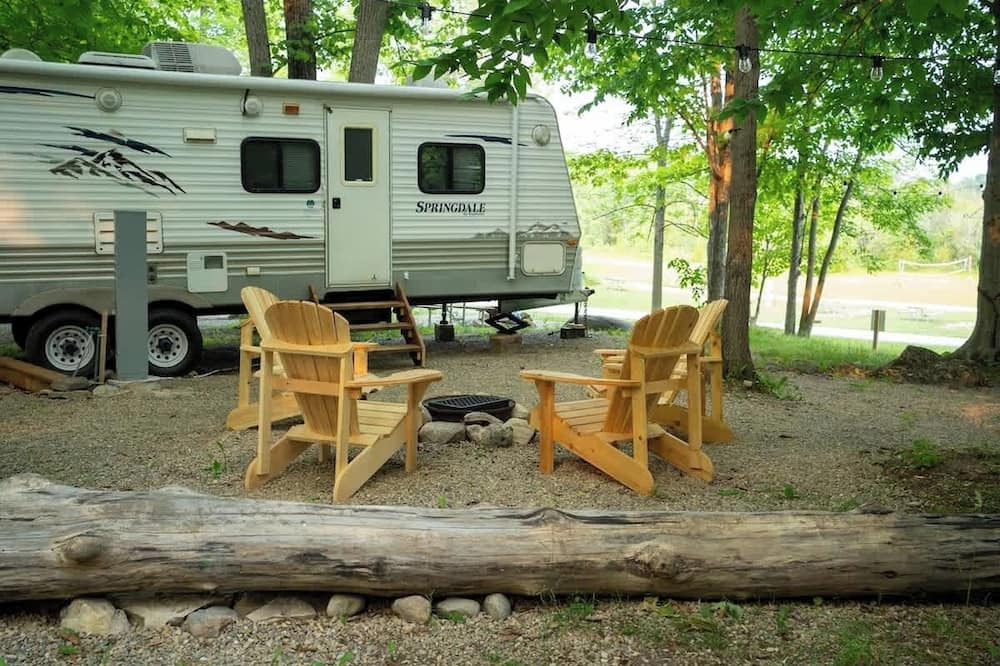 Miller Lake House | Springdale RV near Tobermory