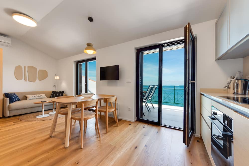 Strunjan Apartment | Apartment Solinar - sleeps 3 guests in 1 bedroom
